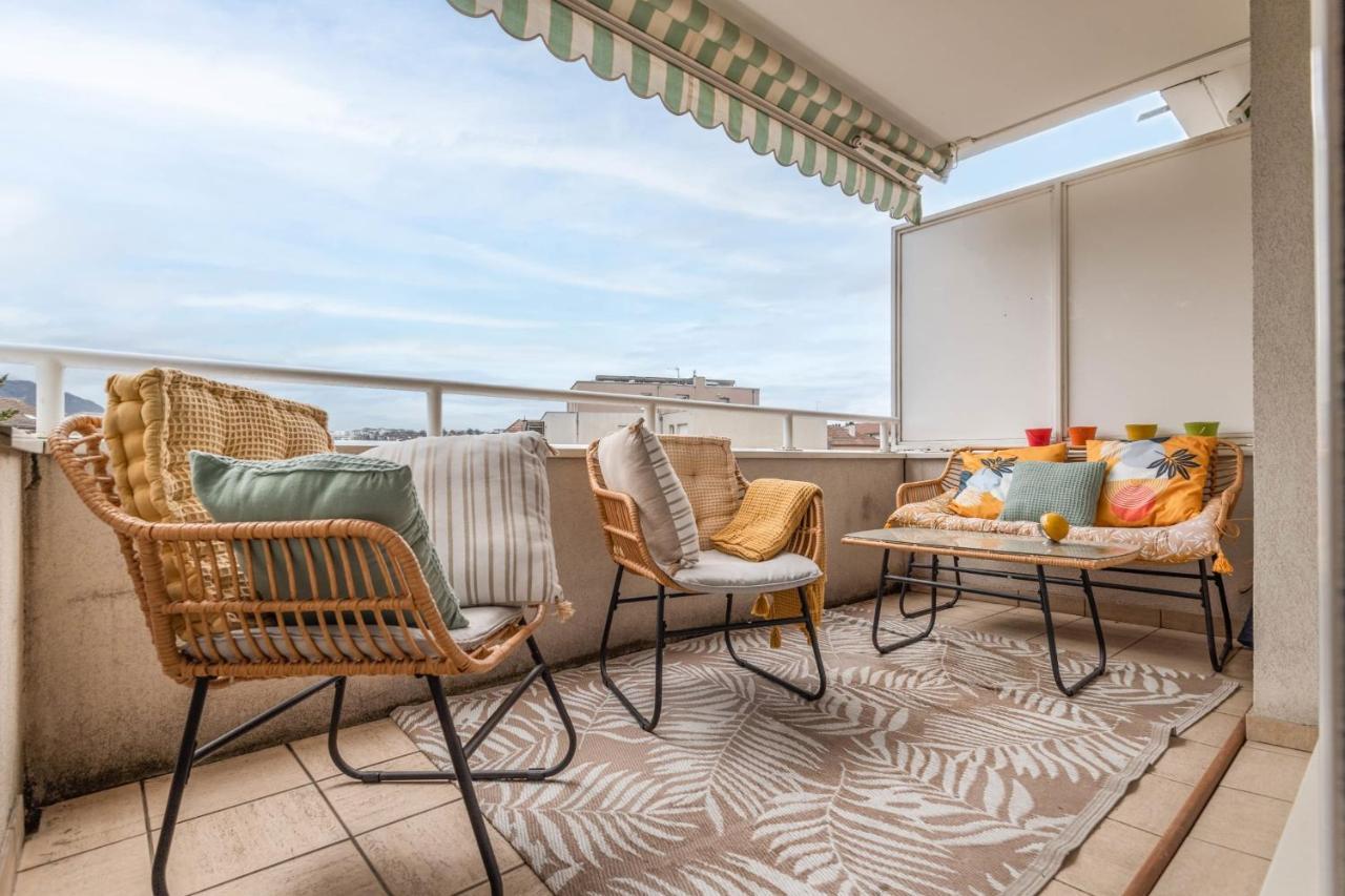 Апартаменти Florentine Furnished Flat Аннесі Екстер'єр фото